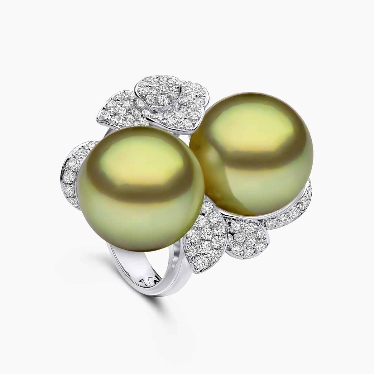 White Gold / Pistachio Tahitian