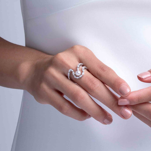 White Gold / White Japanese Akoya