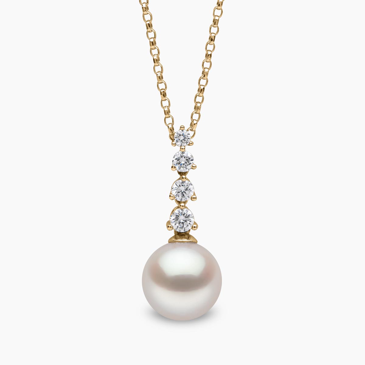 Yellow Gold / White Japanese Akoya