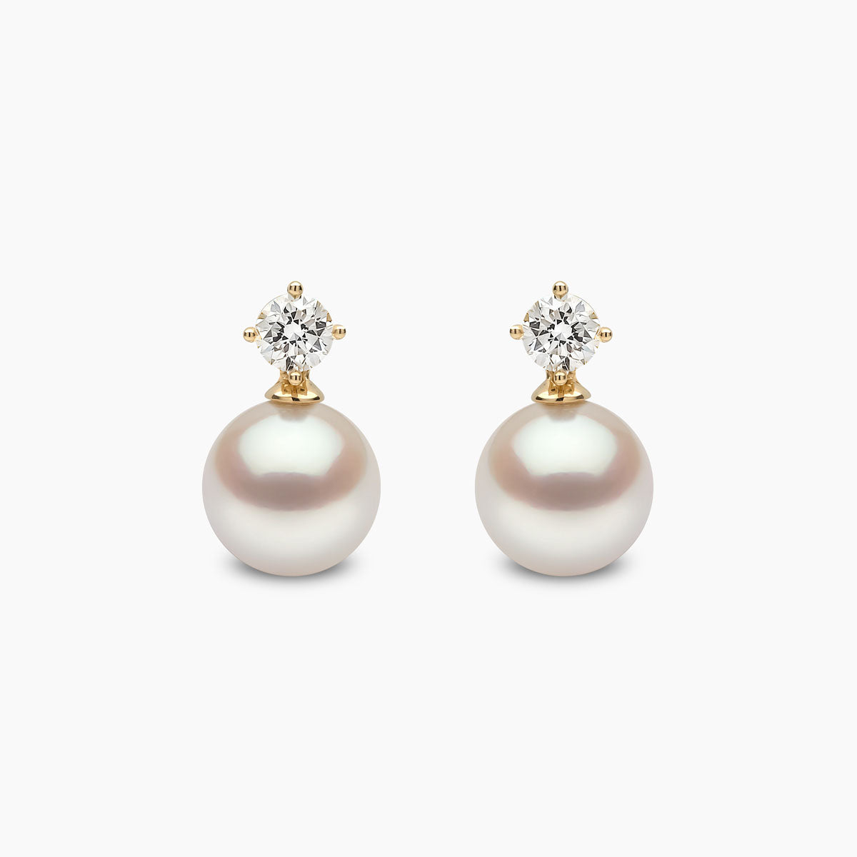 Yellow Gold / White Japanese Akoya