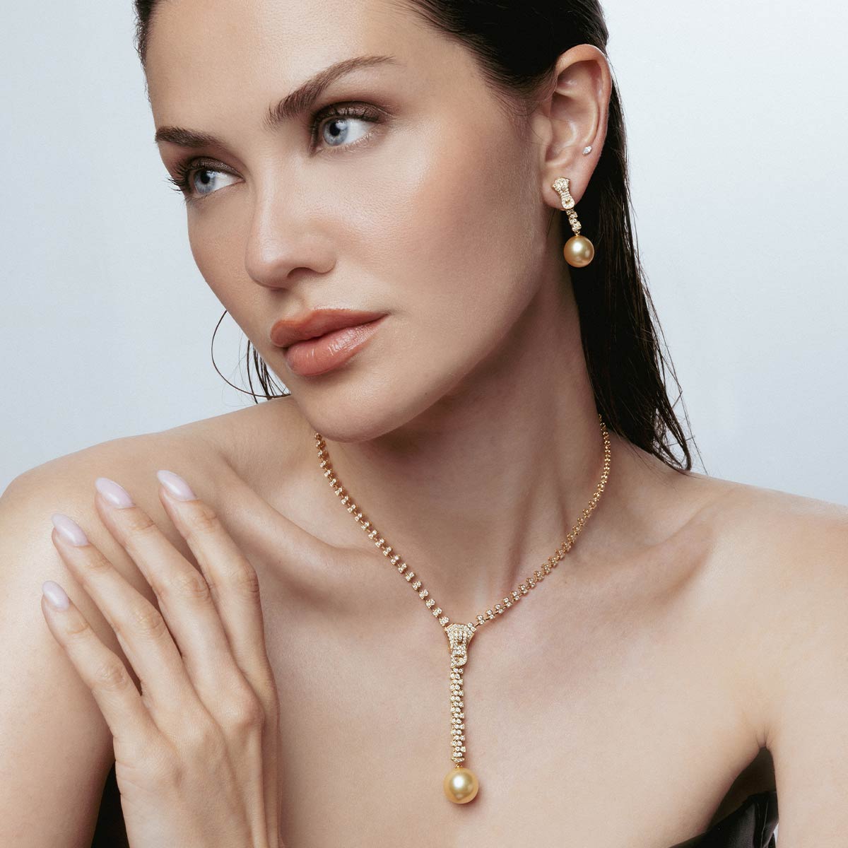 Zyyp Golden South Sea Pearl and Diamond Zip Necklace | Yoko London