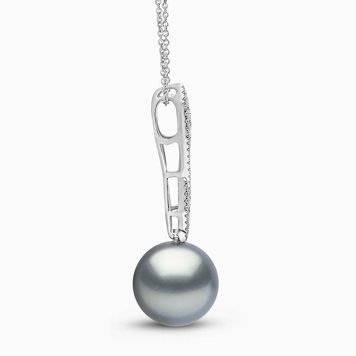 White Gold/ Grey Tahitian