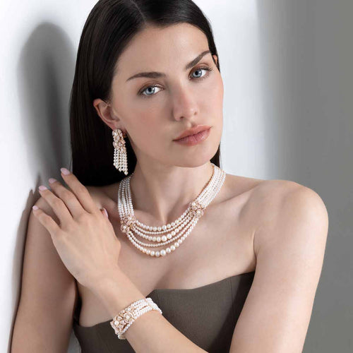 Rose Gold / White Freshwater