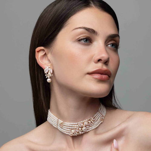 Rose Gold / White Freshwater