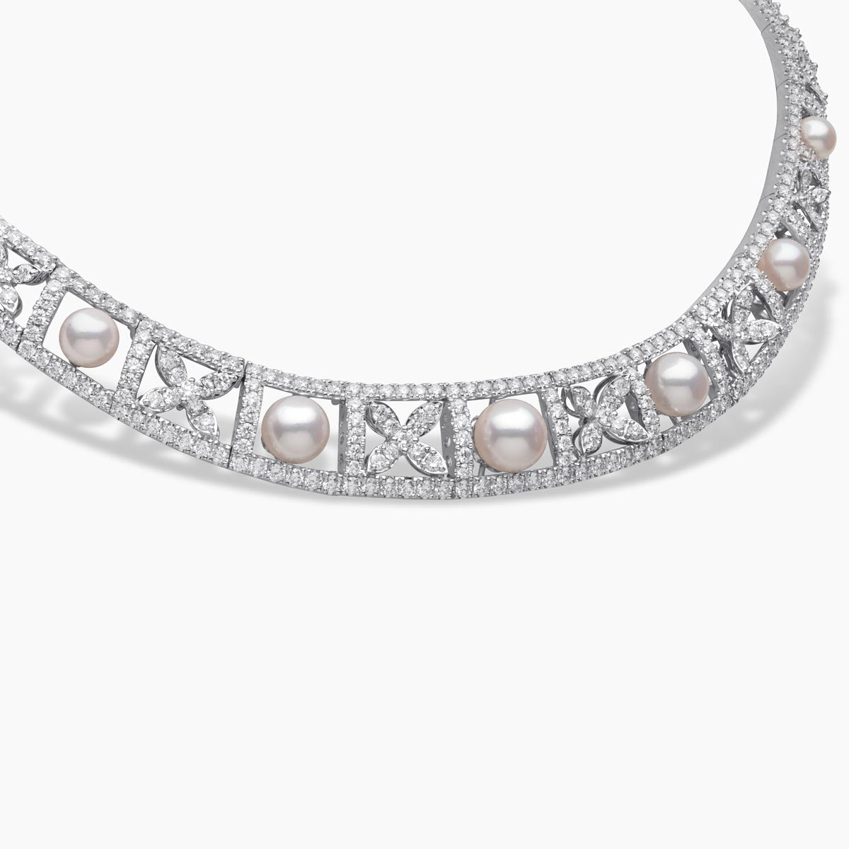 White Gold / White Japanese Akoya