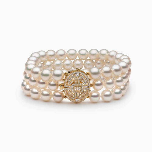 Classic 18K Gold White Freshwater Pearl and Diamond Bracelet