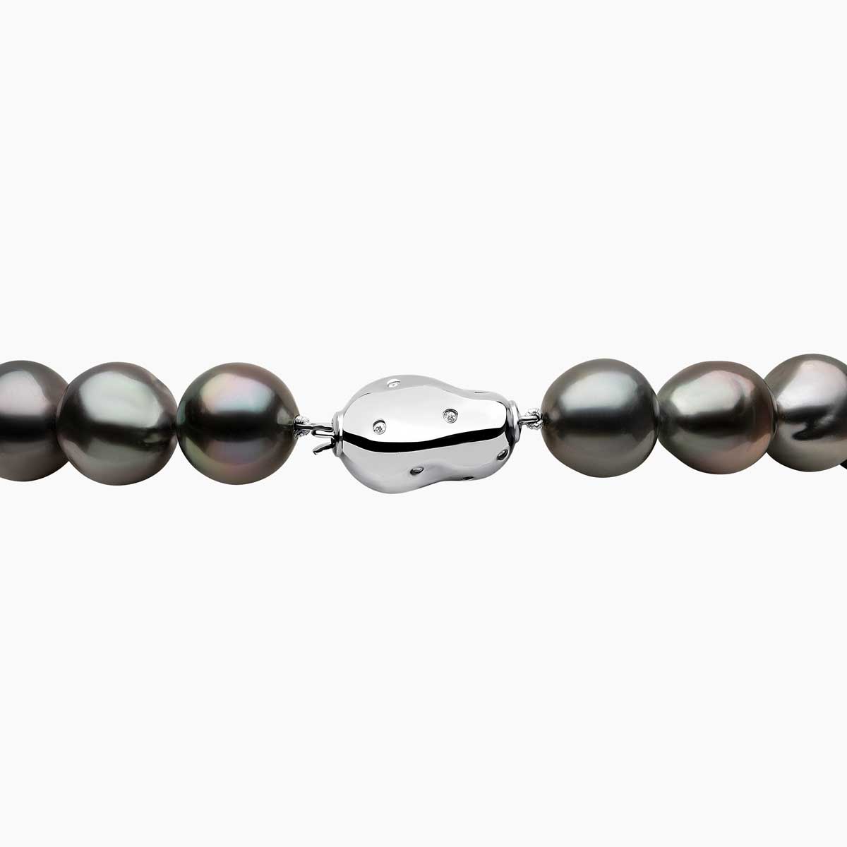 White Gold / Black Tahitian