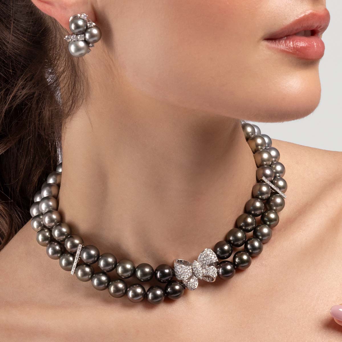 White Gold / Black Tahitian