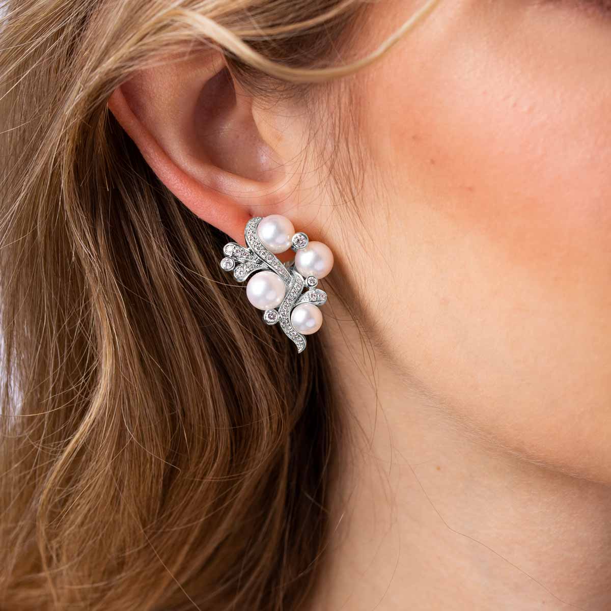 White Gold / White Japanese Akoya