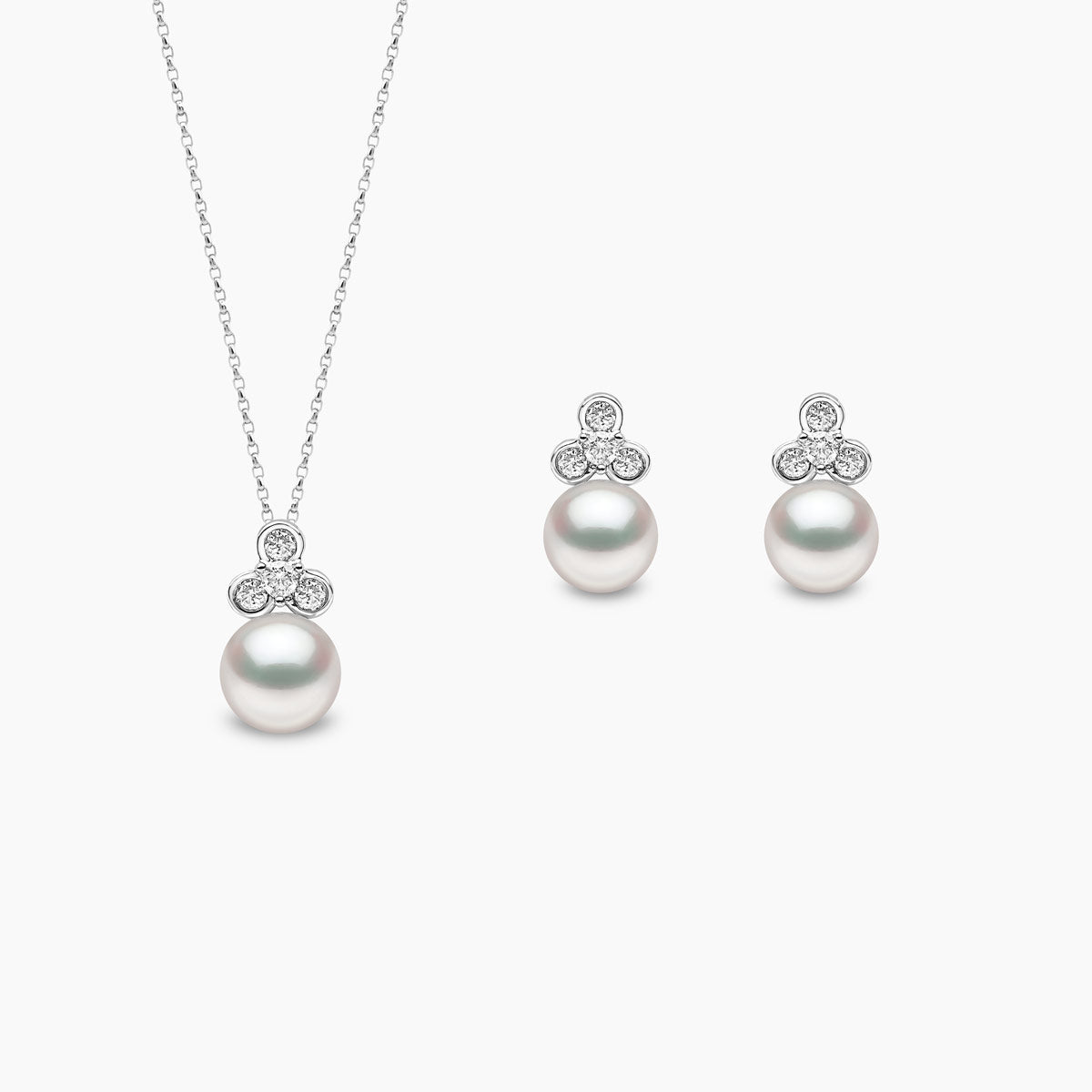 Trend 18K Gold Diamond Motif and Freshwater Pearl Earring and Pendant Set