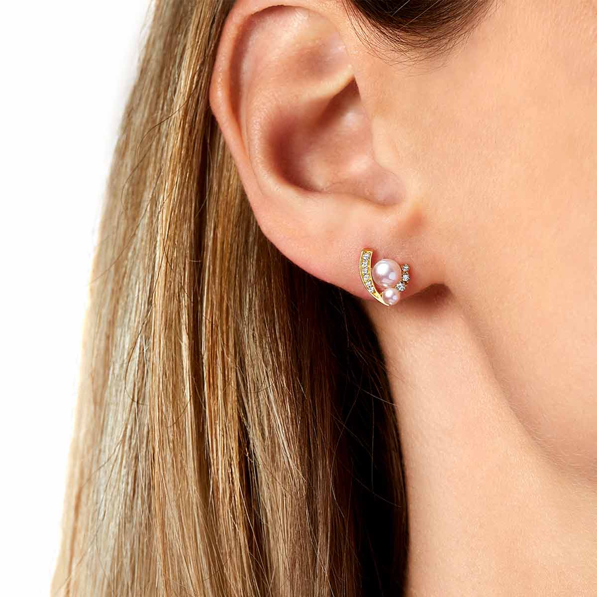 Trend Freshwater Pearl & Diamond Mini Apex Stud Earrings | Yoko London