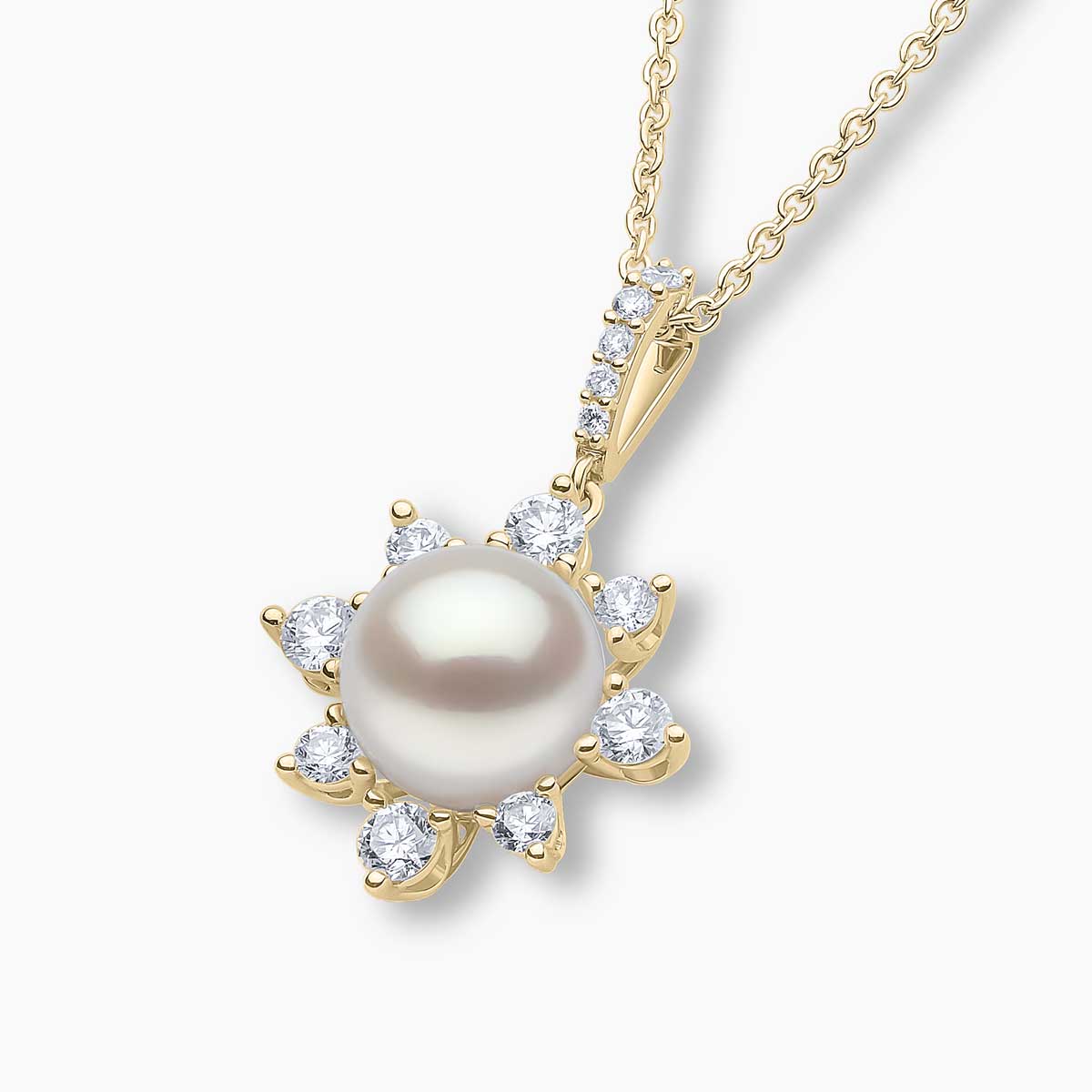 Yellow Gold / White Freshwater