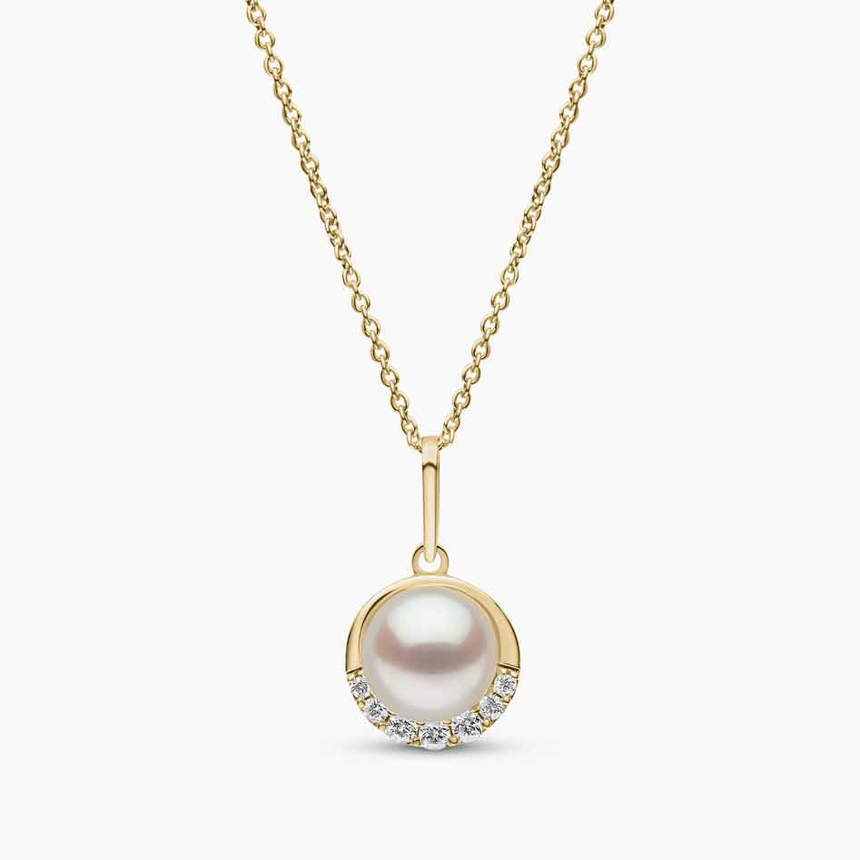 Yellow Gold / White Freshwater