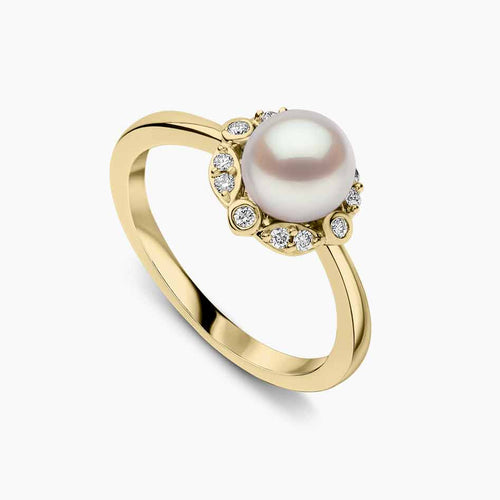 Yellow Gold / White Freshwater