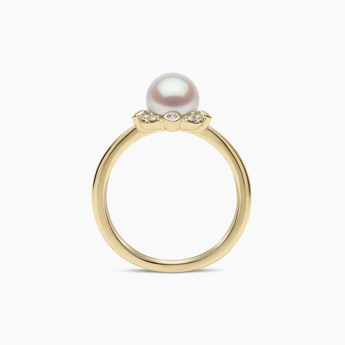 Yellow Gold / White Freshwater
