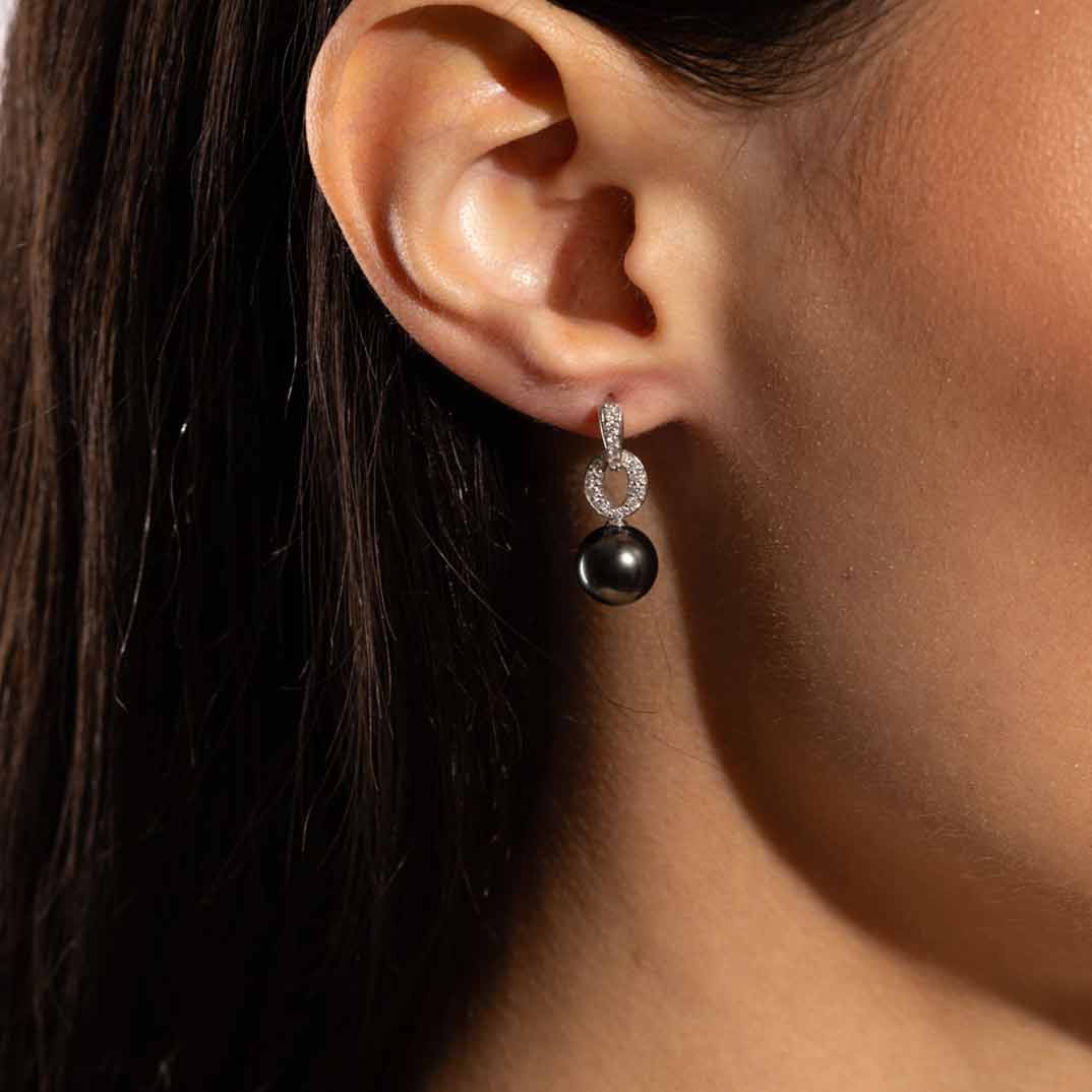 O by Yoko 18K Gold Pearl and Diamond Earrings